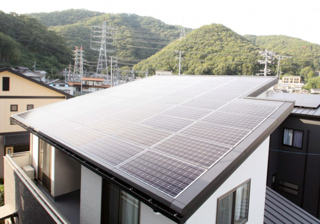 尾道市　注文住宅　太陽光発電の家